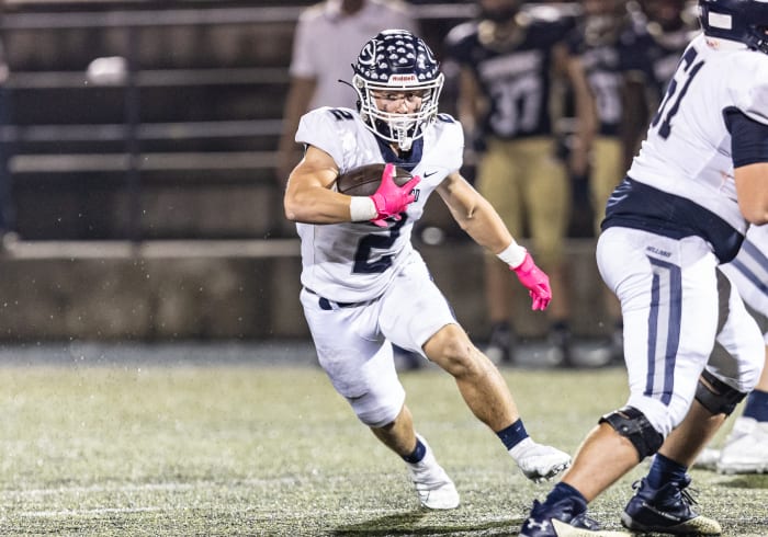 Greenwood senior running back Brayedan Davis (Photo by Tommy Land)